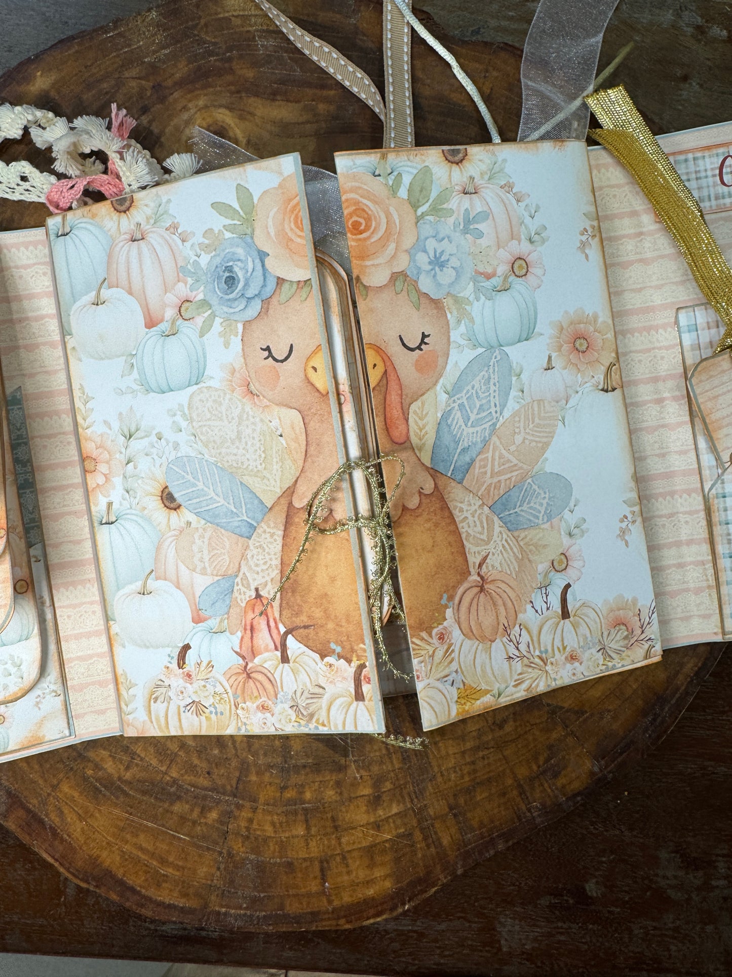 Friendsgiving – I Am Thankful Journal Folio Kit