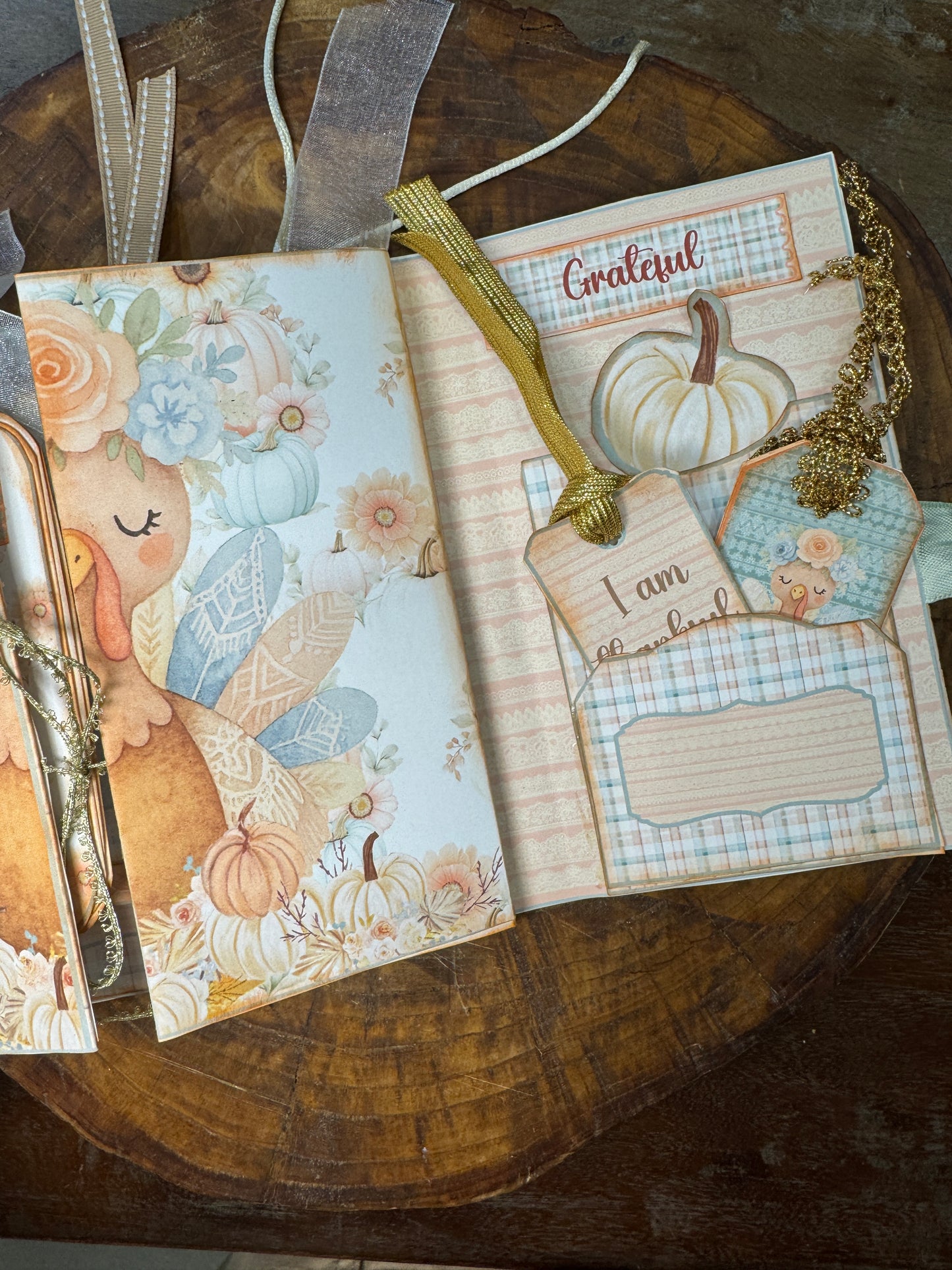 Friendsgiving – I Am Thankful Journal Folio Kit